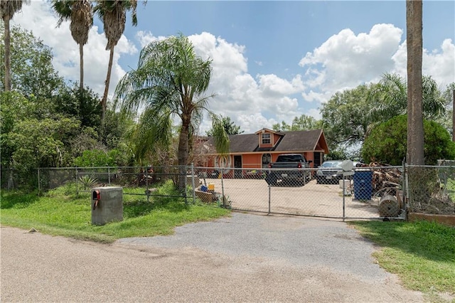 203 Villarreal St, Edinburg, TX 78542 - photo 1