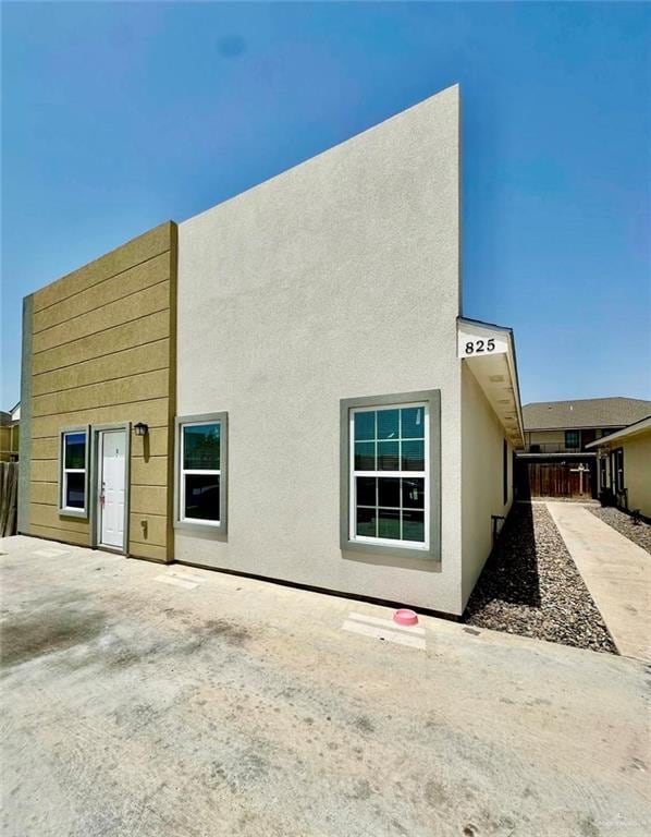 exterior space featuring a patio area