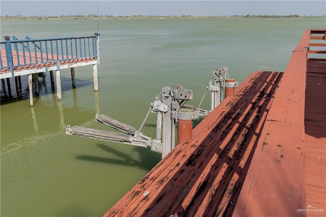 view of dock featuring a water view