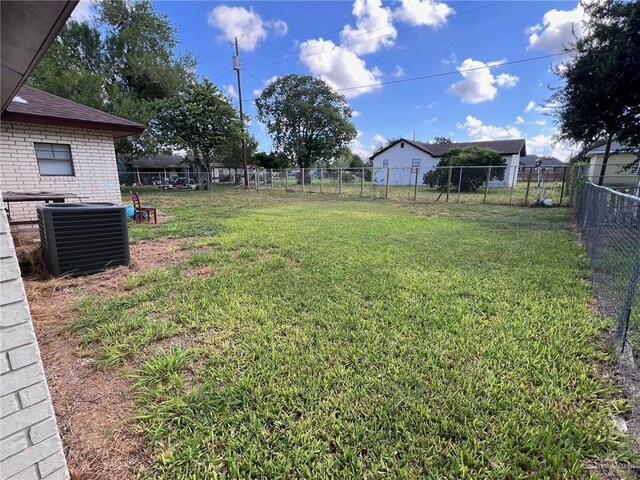 860 Florida Ave, Mercedes, TX 78570 - photo 3