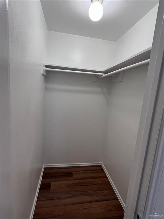 860 Florida Ave, Mercedes, TX 78570 - photo 10
