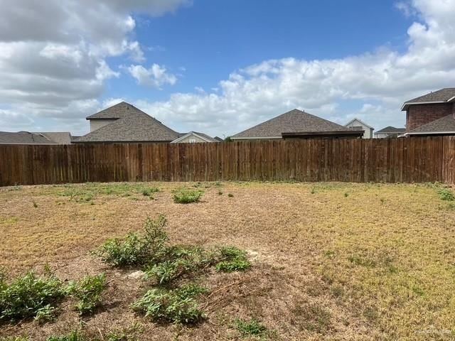 14405 Chalk Ridge Dr, Mcallen, TX 78504 - view of yard