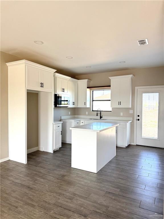 2243 Victoriano St, Weslaco, TX 78596 - photo 4