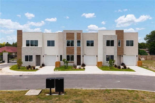1202 N Lincoln Ave, San Juan, TX 78589 - view of property featuring an attached garage