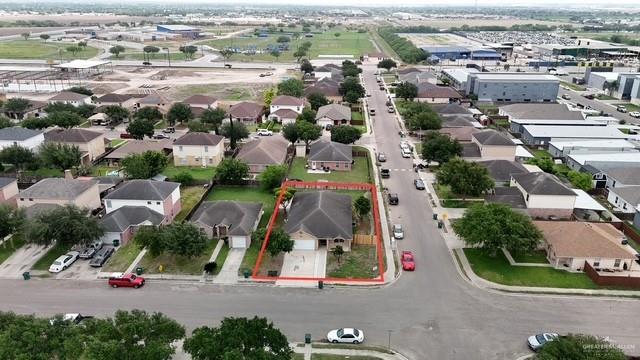 bird's eye view with a residential view