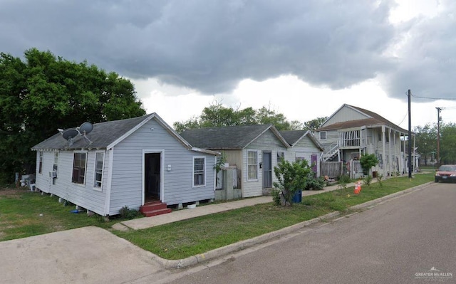 689 Zaragosa St, San Benito, TX 78586 - photo 1