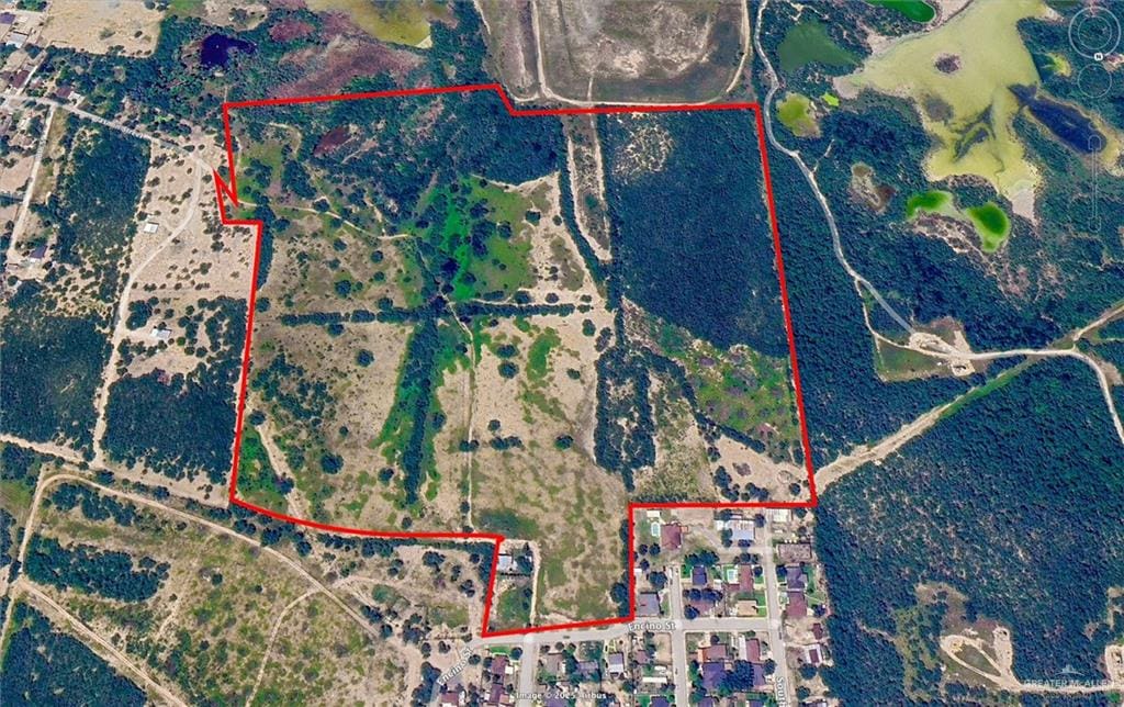 002 Buena Vista St, Penitas, TX 78576 - photo 1