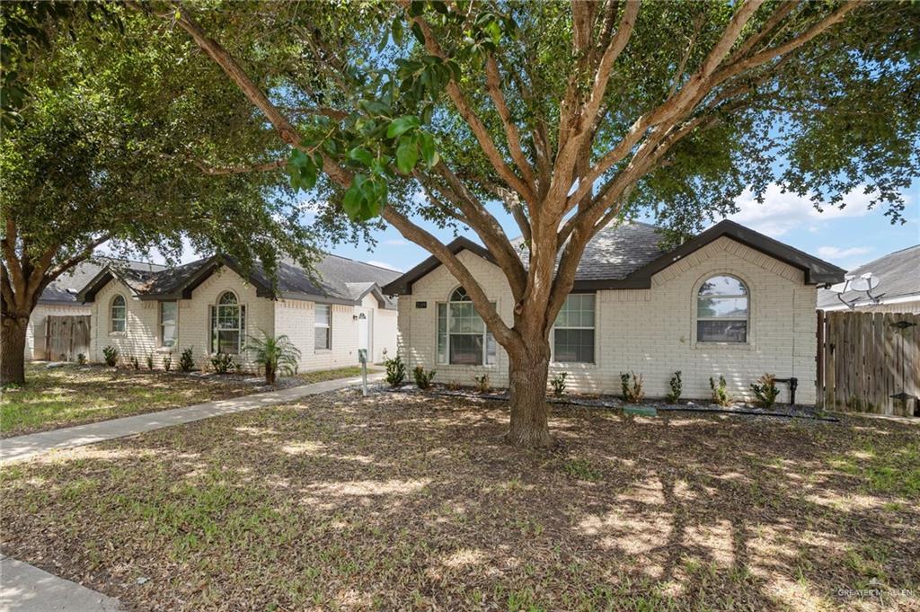 2109 Carlos Dr, Edinburg, TX 78541 - single story home featuring brick siding
