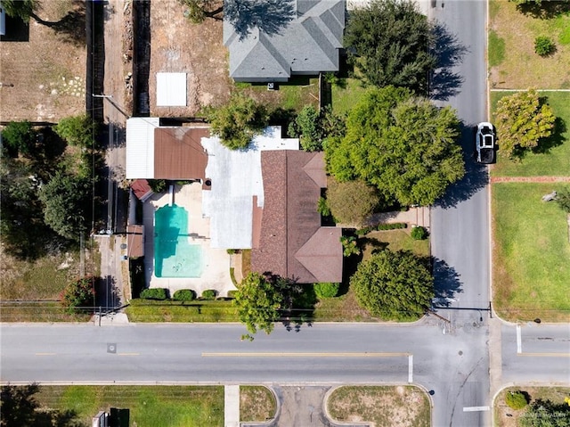 1201 W Fern Ave, Mcallen, TX 78501 - aerial view of a pool