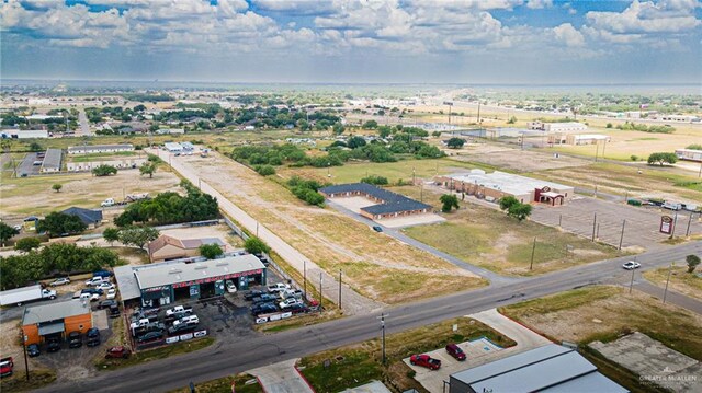 608 N Bentsen Palm Dr, Palmview, TX 78574 - photo 4