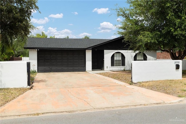 3008 N 1st St, Mcallen, TX 78501 - photo 1