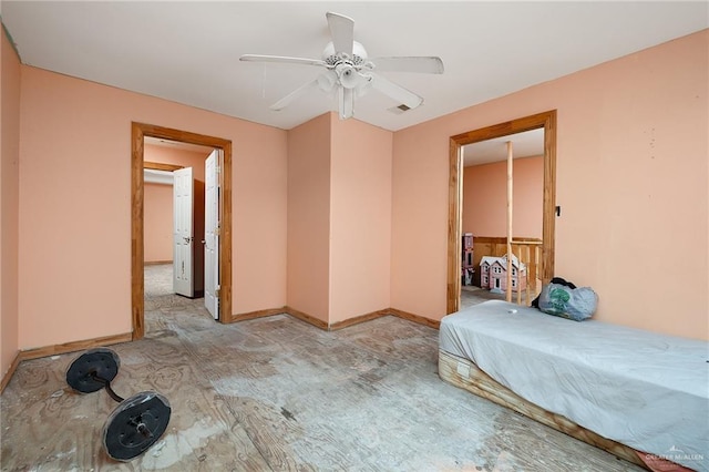 unfurnished bedroom featuring ceiling fan