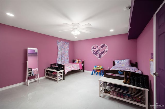 bedroom featuring ceiling fan