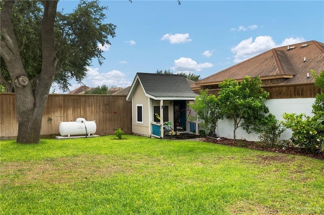 2513 Kings Dr, Edinburg, TX 78539 - rear view of property with an outdoor structure