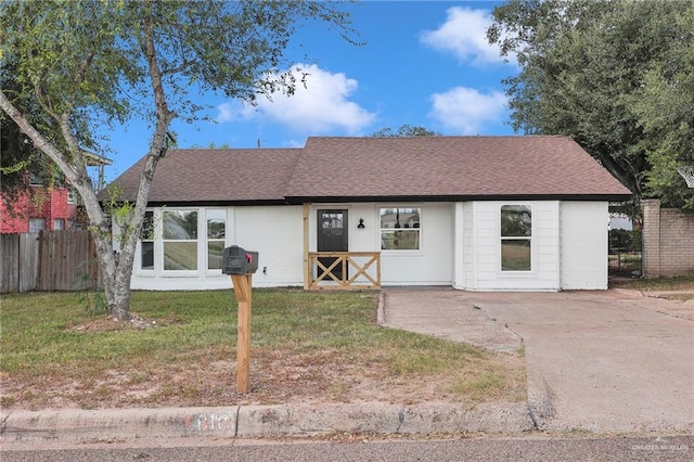 818 E Fay St, Edinburg, TX 78539 - photo 1
