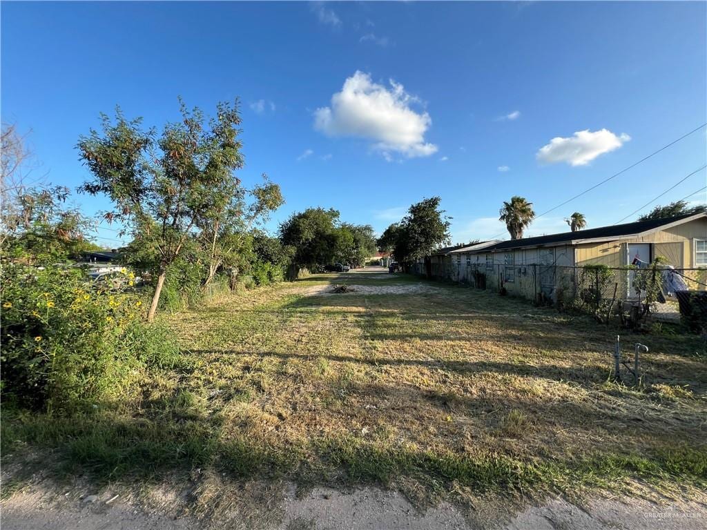 2404 Erie Ave, Mcallen, TX 78501 - photo 1