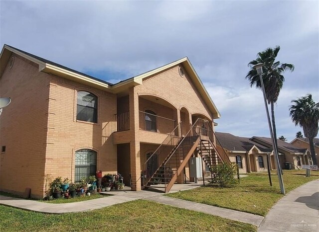 Listing photo 2 for 2000 Circle Dr, Mission TX 78572