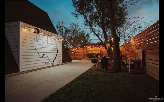 4509 Gardenia Ave, Mcallen, TX 78501 - fenced backyard with a patio area