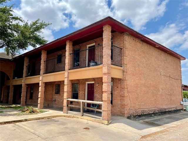 view of building exterior