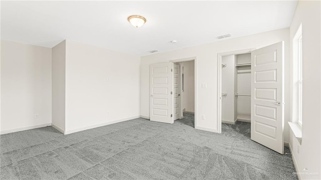 2201 Antelope Canyon St, Edinburg, TX 78541 - unfurnished bedroom featuring carpet and a spacious closet