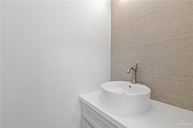 1220 N Lincoln Ave, San Juan, TX 78589 - bathroom with vanity
