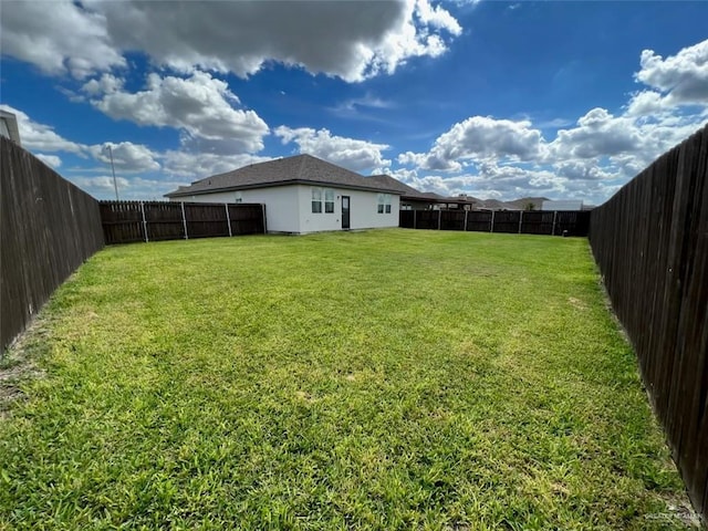 8507 N 33rd Ln N, Mcallen, TX 78504 - view of yard
