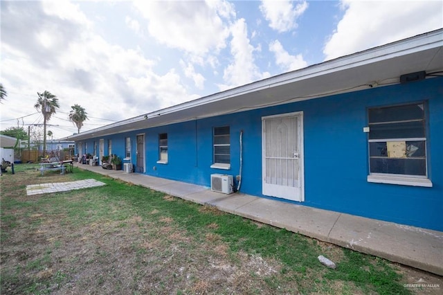 905 W 1st St, Mission, TX 78572 - photo 1