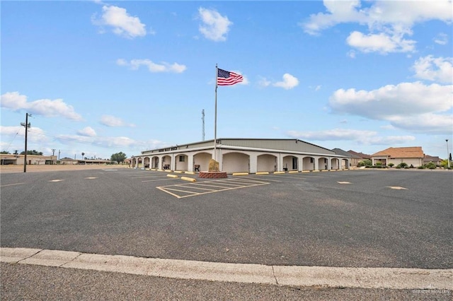 2005 E Bogey Dr, Mission, TX 78572 - view of property featuring uncovered parking