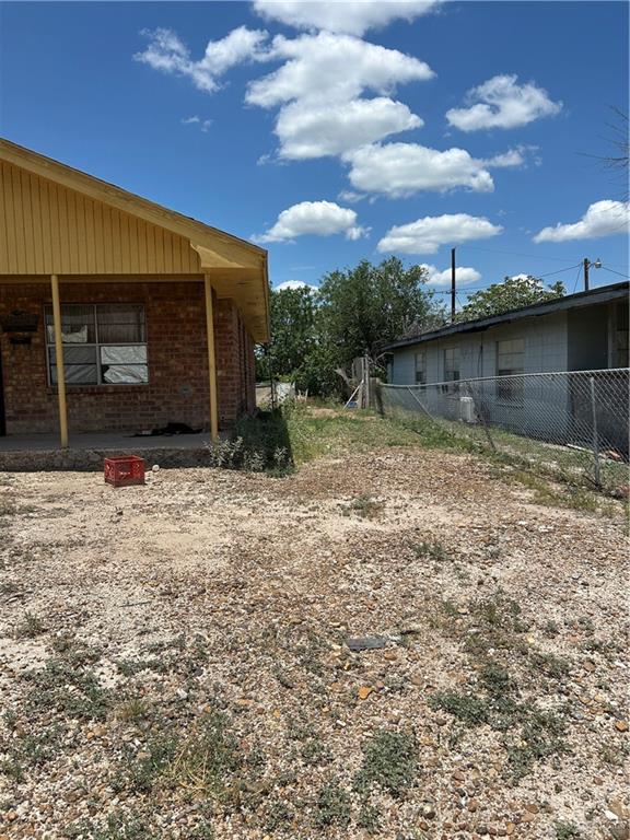 403 E San Benito St E Unit A, Rio Grande City, TX 78582 - view of yard
