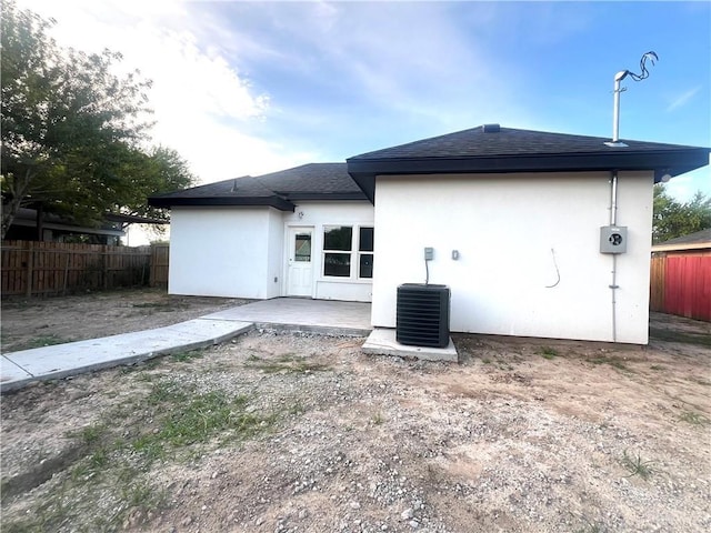 819 Gonzalez Dr, San Juan, TX 78589 - photo 12