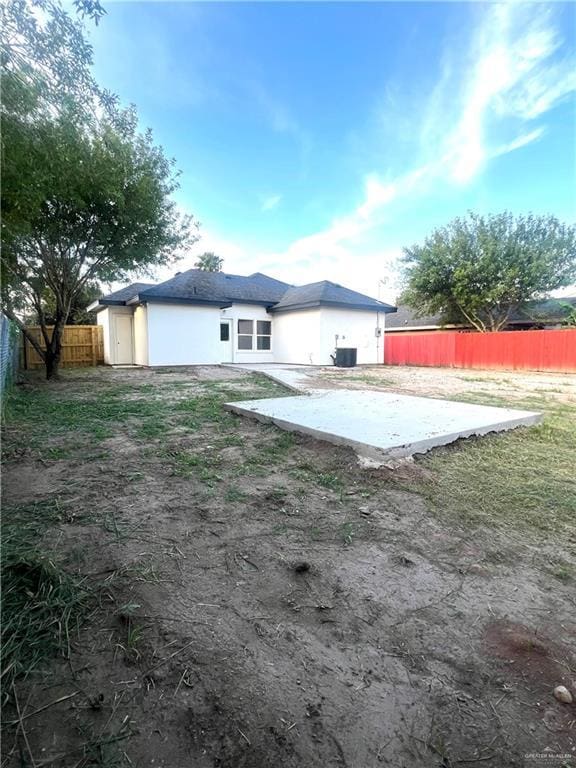 819 Gonzalez Dr, San Juan, TX 78589 - photo 11