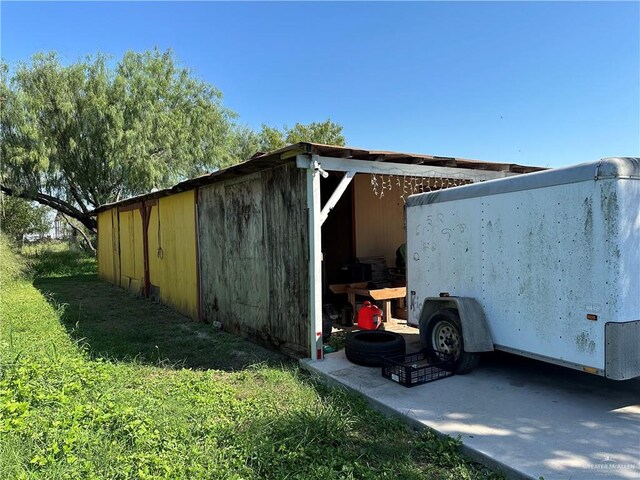 view of outbuilding