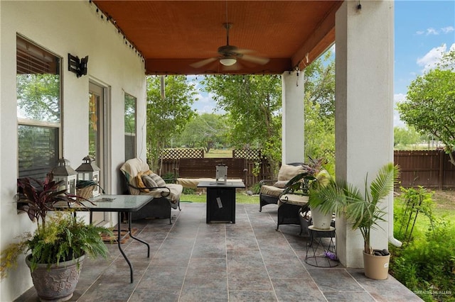 912 Bentsen Rd, Mcallen, TX 78501 - view of patio featuring ceiling fan and a fenced backyard