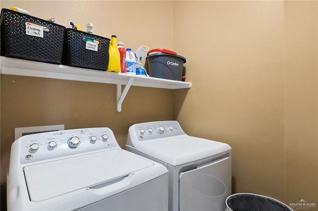 3517 Prestwick St, Edinburg, TX 78542 - laundry room with independent washer and dryer