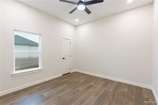 empty room featuring ceiling fan