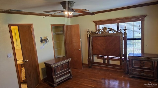 409 Redwood Ave, Mcallen, TX 78501 - entrance foyer featuring ceiling fan, crown molding, wood finished floors, and baseboards