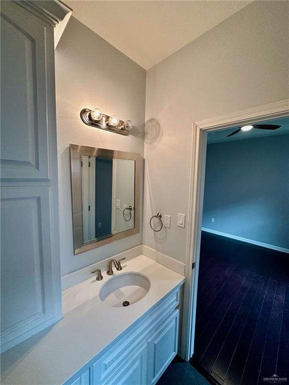 2301 Mcleod Ave, Edinburg, TX 78539 - bathroom with vanity