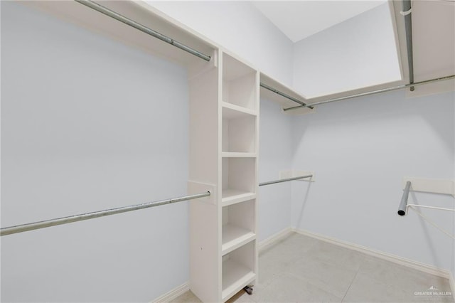3313 Roadrunner Dr, Edinburg, TX 78541 - view of spacious closet