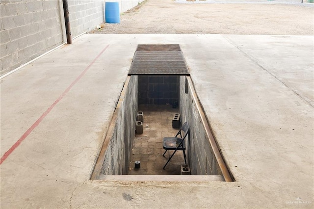 1820 Hill Dr, Mission, TX 78572 - view of storm shelter