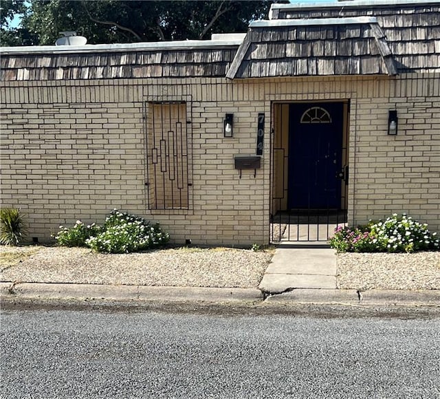 704 Kerry Ln, Mcallen, TX 78504 - photo 1