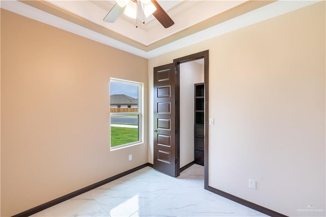 unfurnished bedroom with ceiling fan