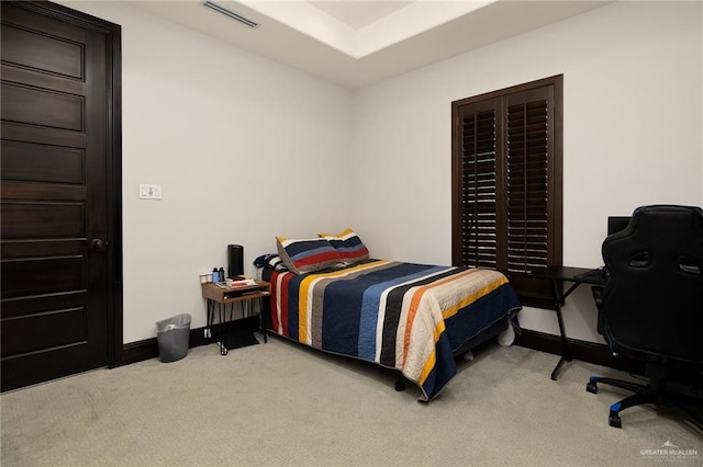 view of carpeted bedroom