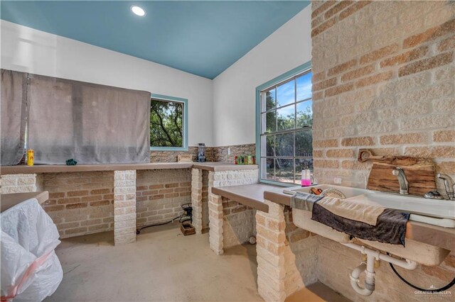2865 E Mile 9 1/2 N, Donna, TX 78537 - view of patio / terrace