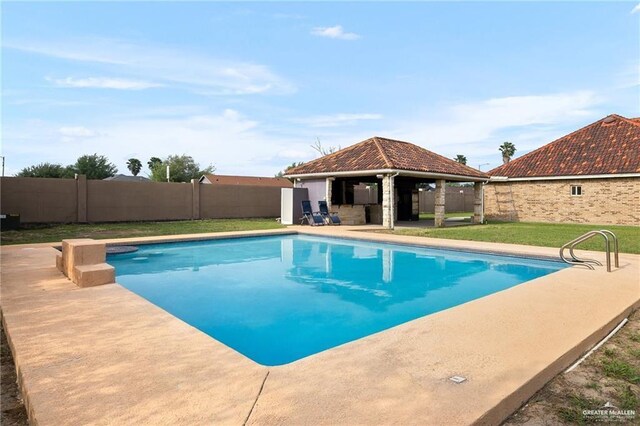 1813 Harvard Ave, Mcallen, TX 78504 - view of pool with a gazebo and a patio area