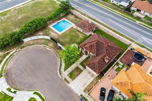 1813 Harvard Ave, Mcallen, TX 78504 - bird's eye view of a pool