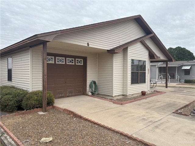 view of front of home featuring a garage