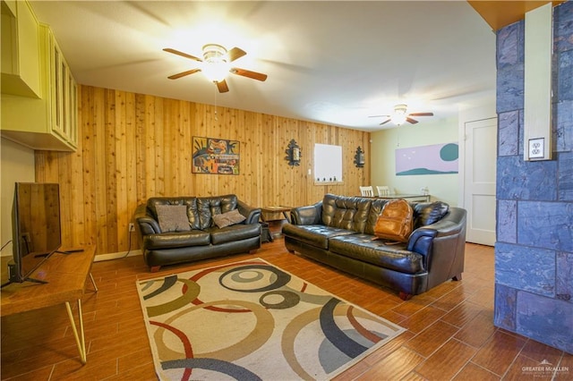 129 E Esperanza St, South Padre Island, TX 78597 - photo 4