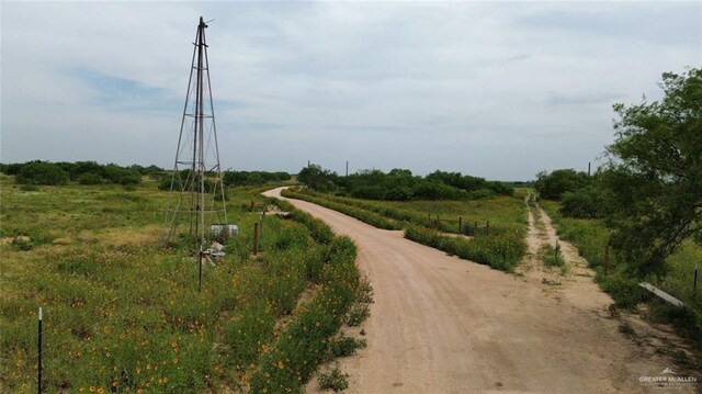 105 Las Primas Rd, Encino, TX 78353