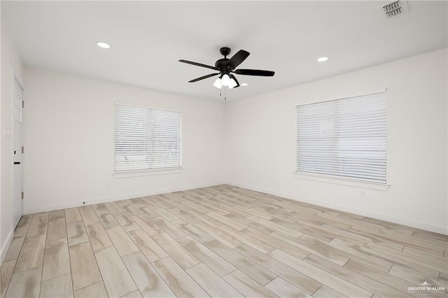321 E Stubbs St, Edinburg, TX 78539 - unfurnished room with light wood finished floors, recessed lighting, and ceiling fan