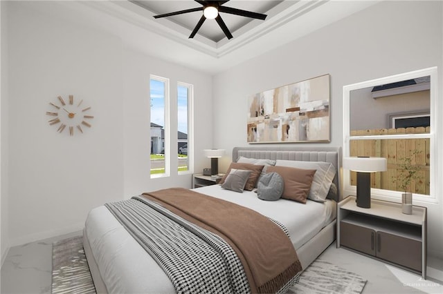 bedroom with ceiling fan